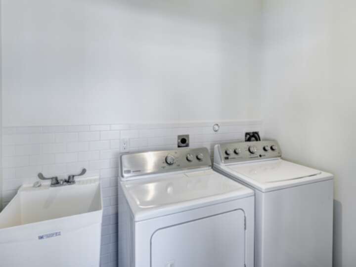Complimentary laundry room at Ridgeback RV